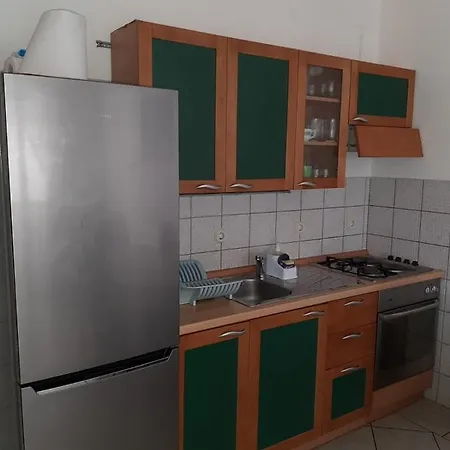 Tara Appartement Povljana