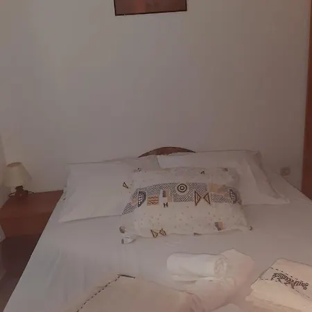 Appartement Tara Povljana