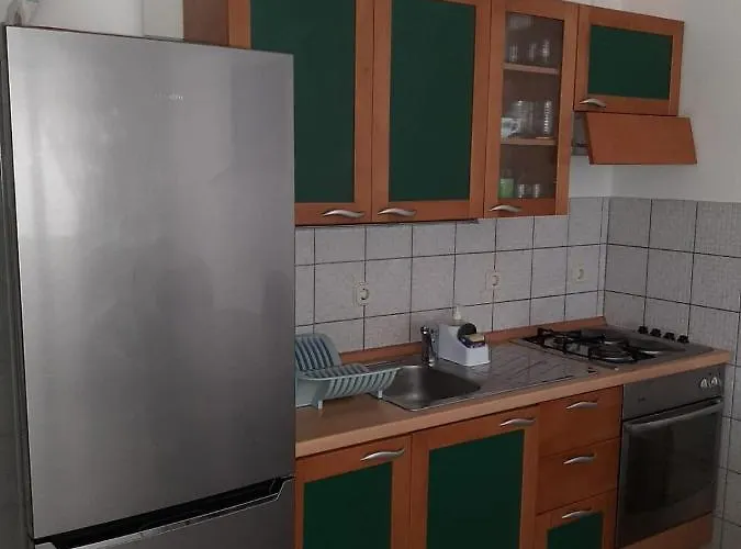Tara Apartman Povljana